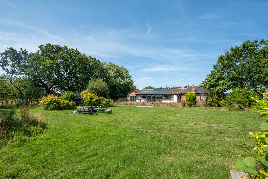 Runshaw Lane Euxton
